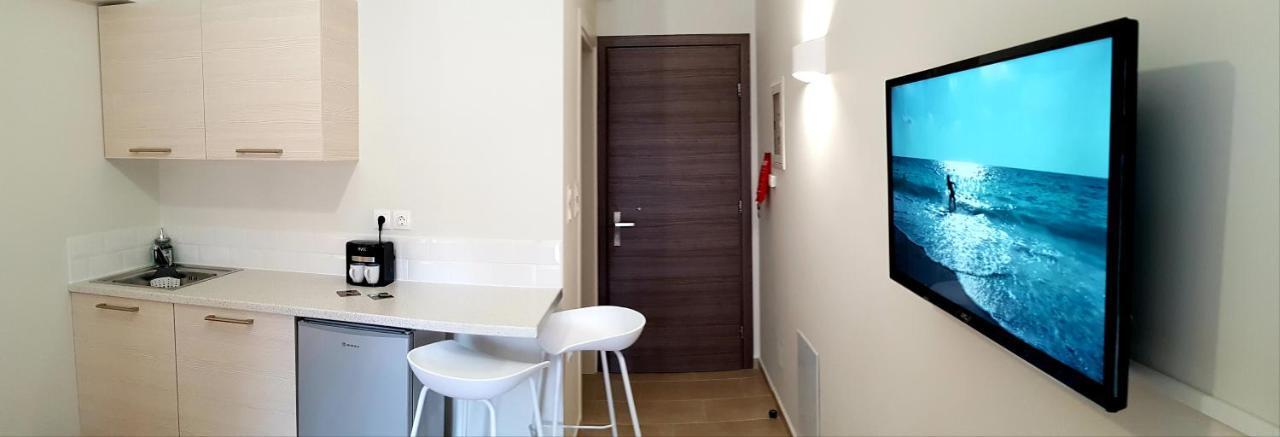 Celeni Apartments Lefkada City Exterior photo